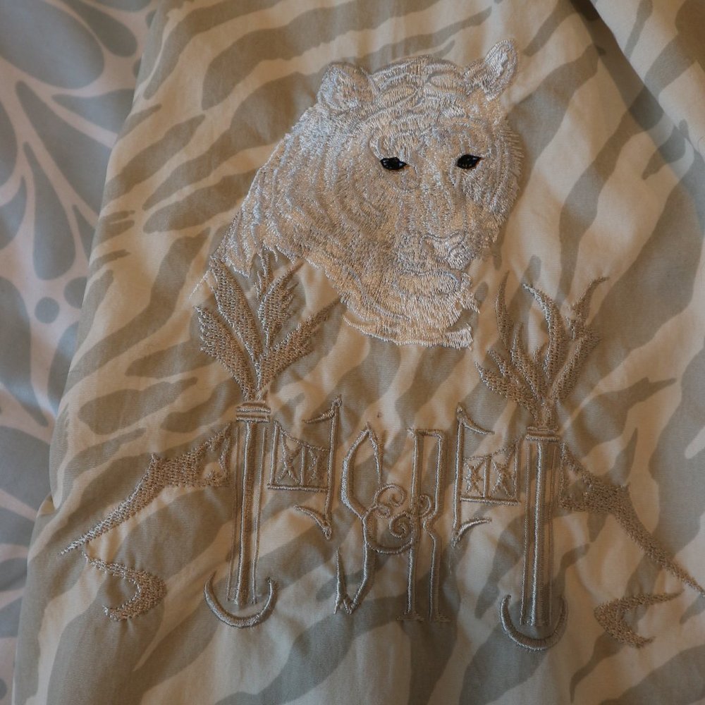 Vintage Bogner Siegfried & Roy White Tiger One Piece Ski Suit - Picture 8 of 11